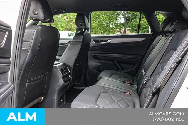 2024 Volkswagen Atlas Cross Sport 2.0T SE w/Technology