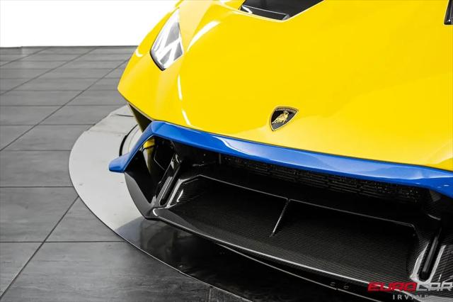 2022 Lamborghini Huracan Coupe