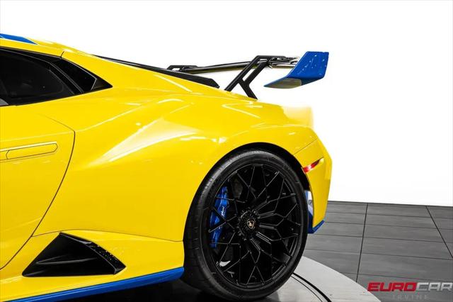 2022 Lamborghini Huracan Coupe