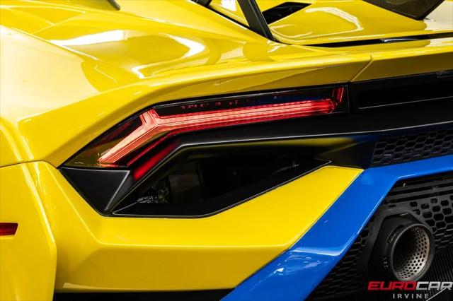 2022 Lamborghini Huracan Coupe