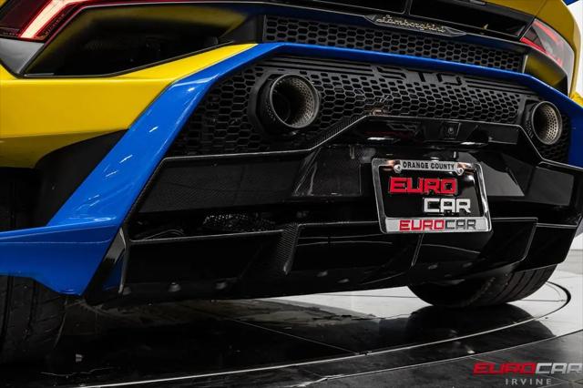 2022 Lamborghini Huracan Coupe