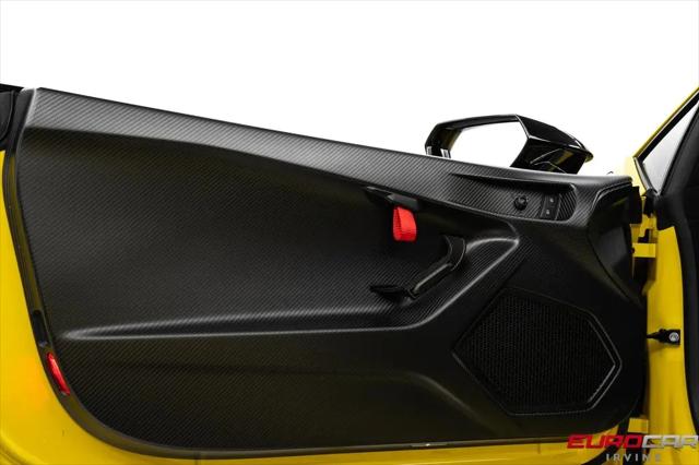 2022 Lamborghini Huracan Coupe