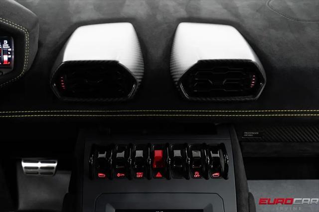 2022 Lamborghini Huracan Coupe