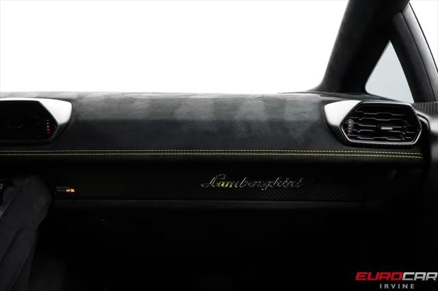 2022 Lamborghini Huracan Coupe