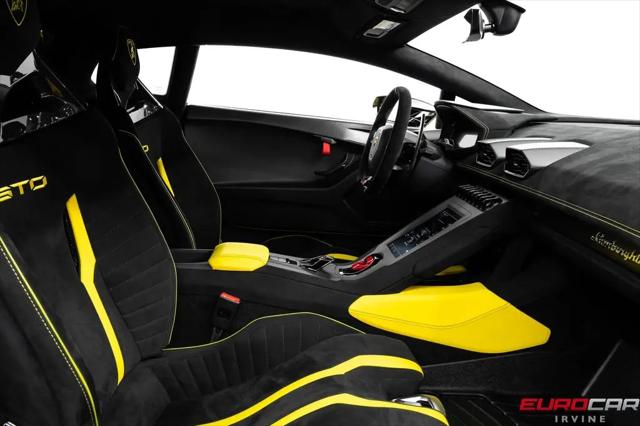 2022 Lamborghini Huracan Coupe
