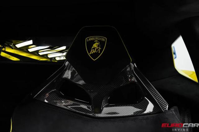 2022 Lamborghini Huracan Coupe