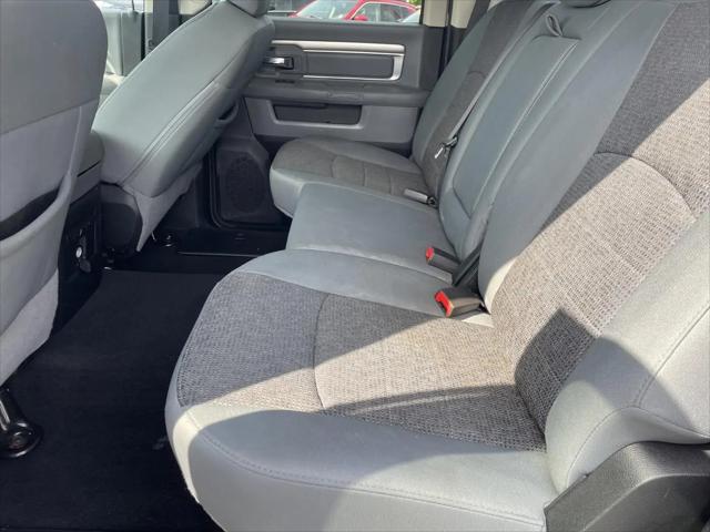 2018 Ram 1500 Big Horn Crew Cab 4x4 5'7" Box
