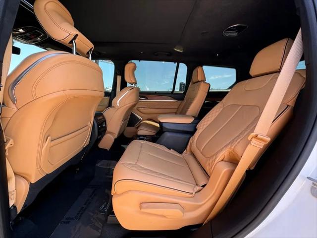 2025 Jeep Grand Cherokee L Summit Reserve 4x4
