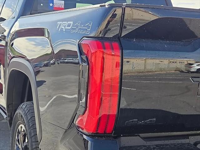 2026 Toyota Tundra SR5 CrewMax 5.5' Bed