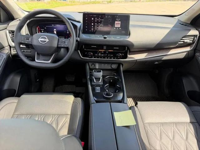 2025 Nissan Rogue Platinum Intelligent AWD