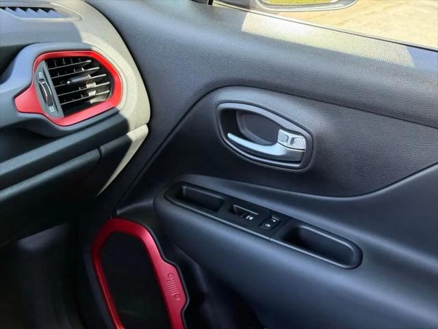 2022 Jeep Renegade Trailhawk 4x4
