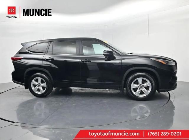 2023 Toyota Highlander L for sale in Muncie, IN