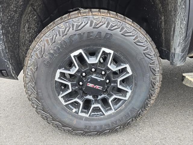 2026 GMC Sierra 2500HD Crew Cab, Standard Bed, AT4X, 4WD