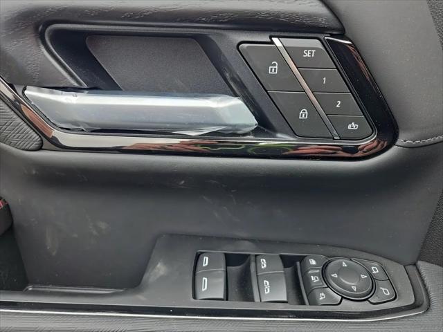 2026 GMC Sierra 2500HD Crew Cab, Standard Bed, AT4X, 4WD