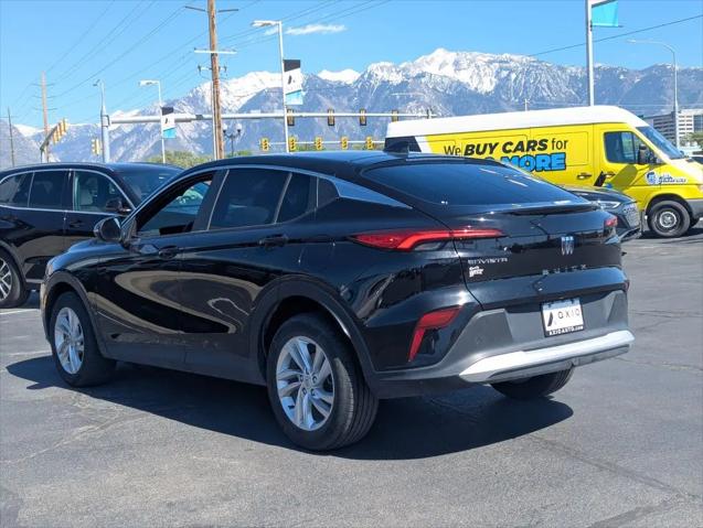 2025 Buick NV Preferred FWD