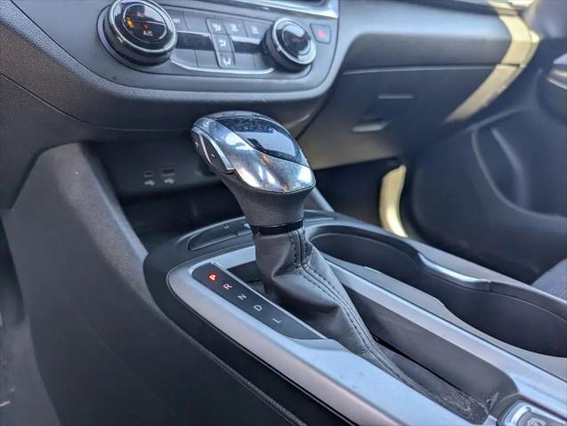 2025 Buick NV Preferred FWD