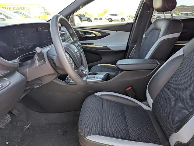 2025 Buick NV Preferred FWD