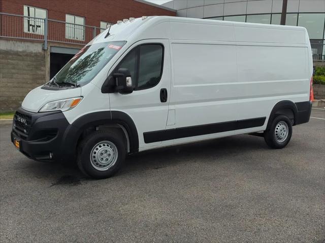 2025 Ram ProMaster 2500 Cargo Van Tradesman High Roof 159" WB w/Pass Seat