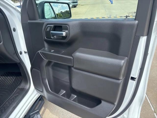 2023 Chevrolet Silverado 1500 4WD Crew Cab Short Bed Custom Trail Boss