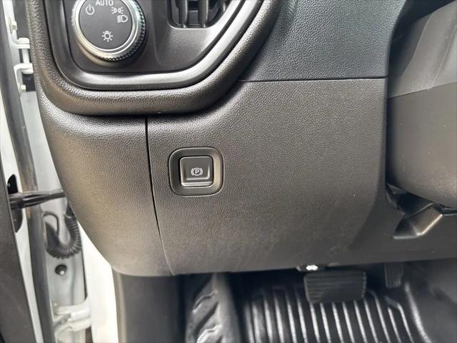 2023 GMC Sierra 1500 4WD Double Cab Standard Box Pro