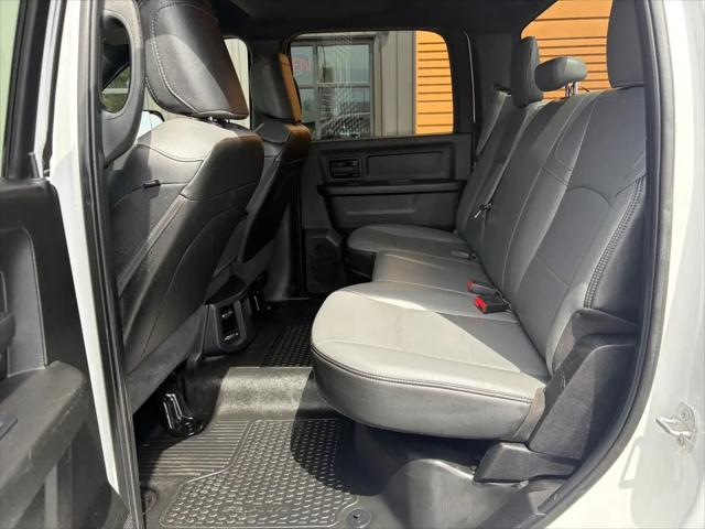 2022 Ram 2500 Tradesman Crew Cab 4x4 6'4" Box