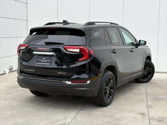 2023 GMC Terrain AWD AT4