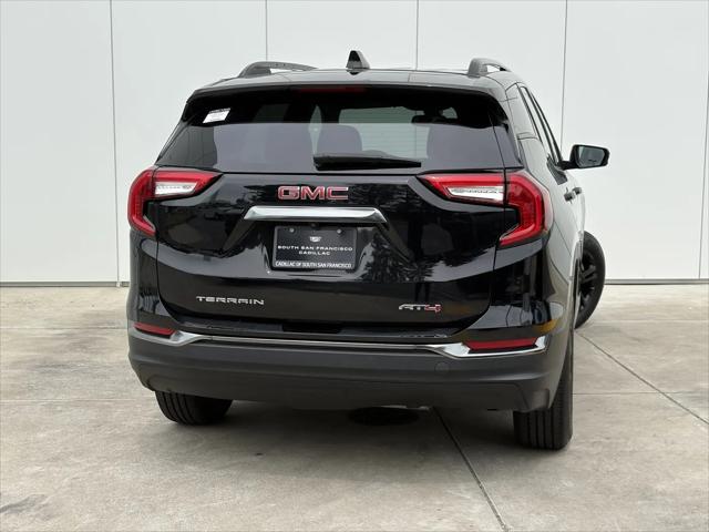 2023 GMC Terrain AWD AT4