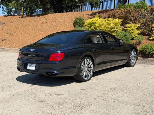 2024 Bentley Flying Spur Mulliner V8