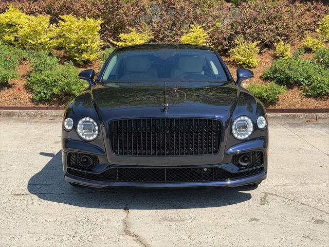2024 Bentley Flying Spur Mulliner V8
