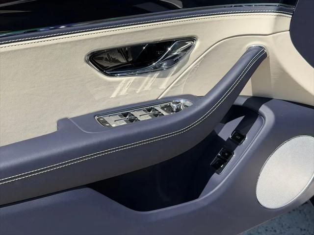 2024 Bentley Flying Spur Mulliner V8