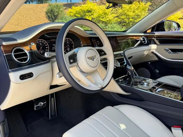 2024 Bentley Flying Spur Mulliner V8