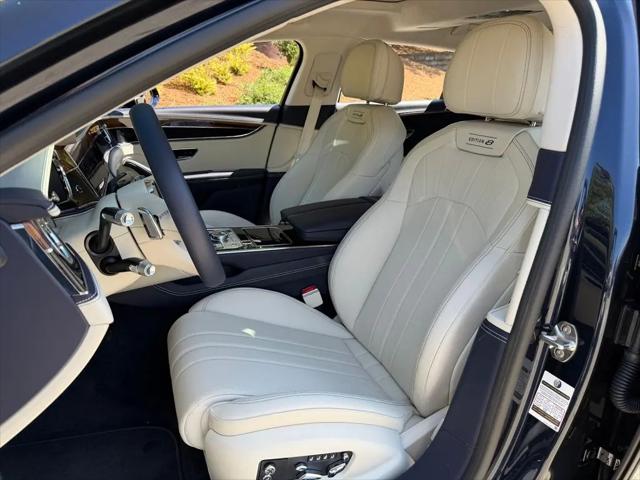2024 Bentley Flying Spur Mulliner V8
