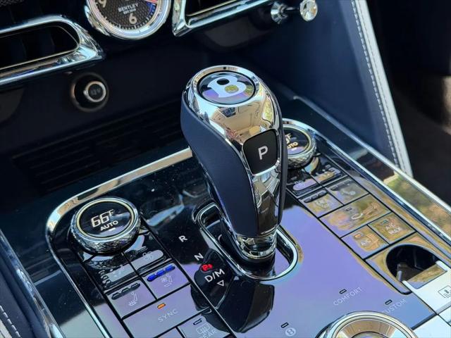 2024 Bentley Flying Spur Mulliner V8