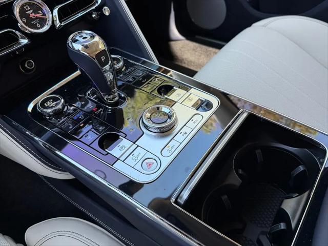 2024 Bentley Flying Spur Mulliner V8
