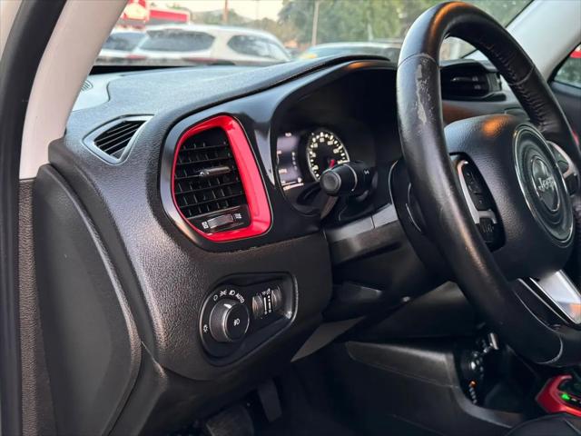 2017 Jeep Renegade Trailhawk 4x4