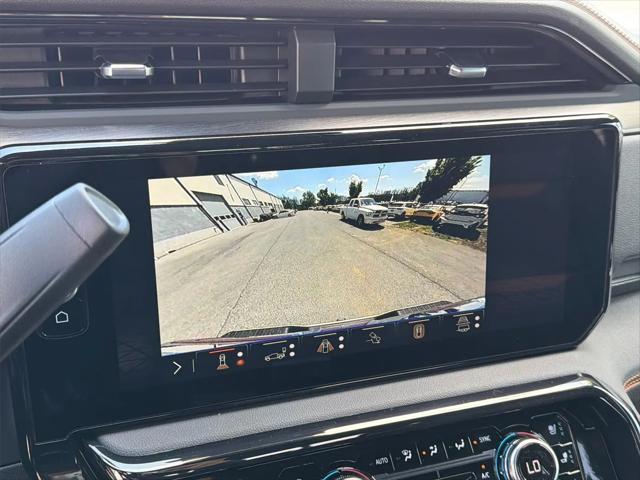 2026 GMC Sierra 2500HD Crew Cab, Standard Bed, AT4, 4WD