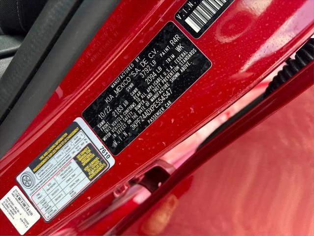 2023 Kia Forte LXS