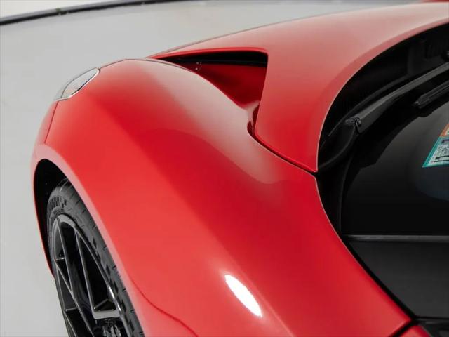 2026 Lotus Emira V6 SE