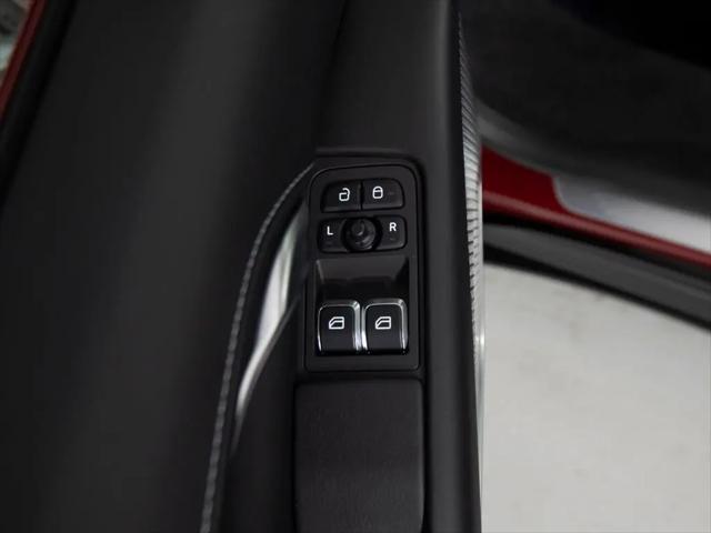2026 Lotus Emira V6 SE