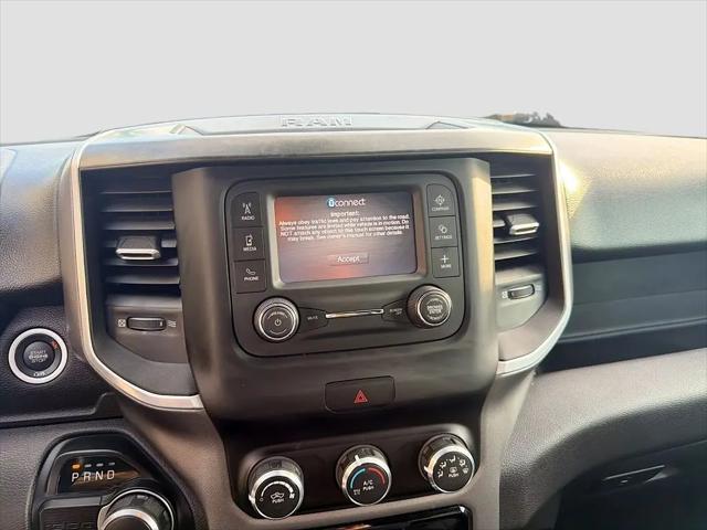 2022 Ram 1500 Big Horn Crew Cab 4x2 5'7" Box