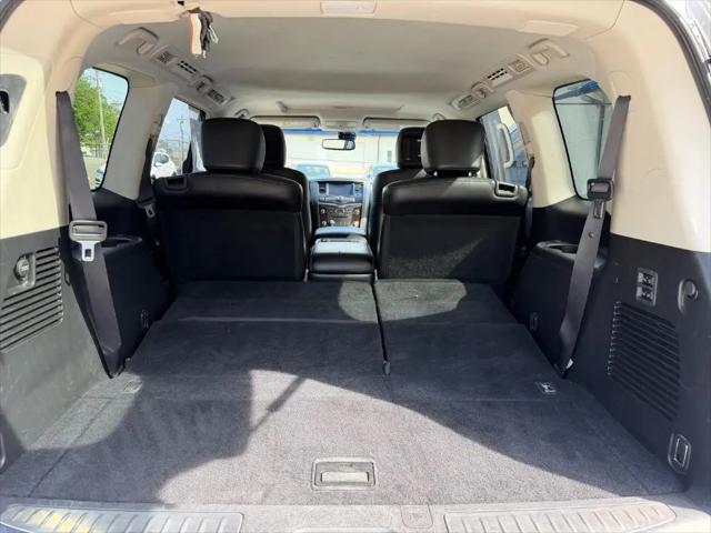 2015 INFINITI QX80 Standard