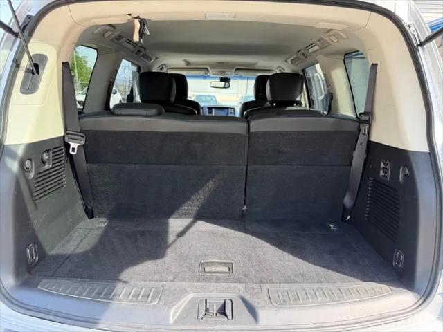 2015 INFINITI QX80 Standard