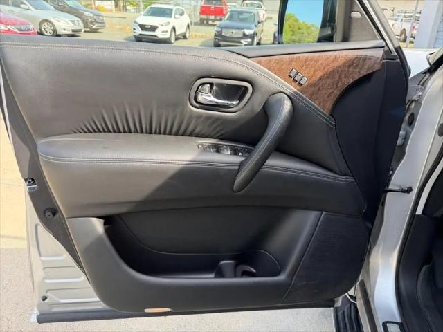 2015 INFINITI QX80 Standard