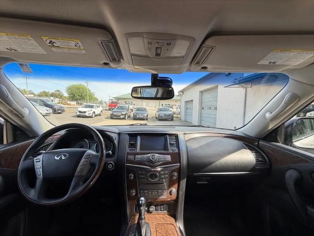 2015 INFINITI QX80 Standard