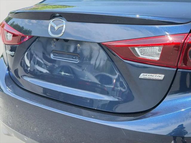 2015 Mazda Mazda3 i Touring