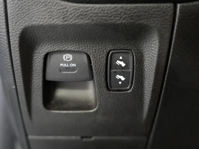 2019 Ram 1500 Big Horn/Lone Star Crew Cab 4x4 5'7" Box
