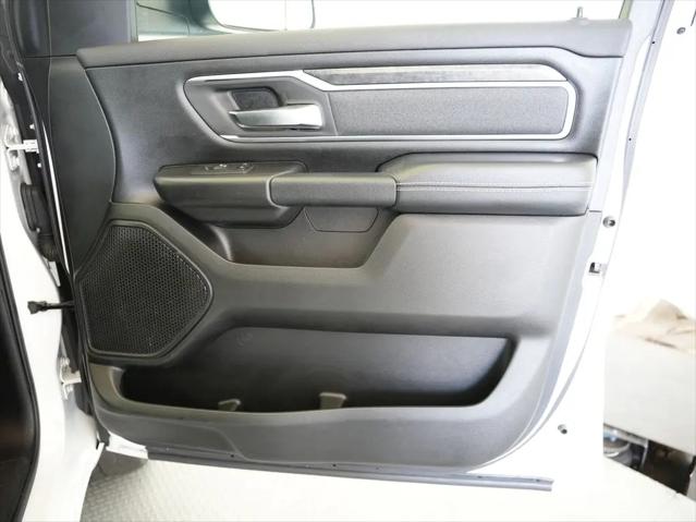 2019 Ram 1500 Big Horn/Lone Star Crew Cab 4x4 5'7" Box