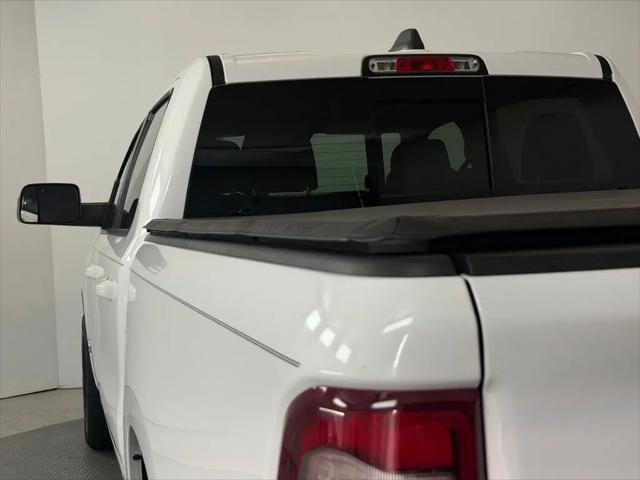 2019 Ram 1500 Big Horn/Lone Star Crew Cab 4x4 5'7" Box