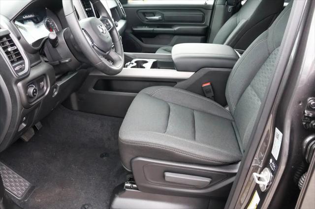2026 Ram 1500 Express Crew Cab 4x4 57 Box