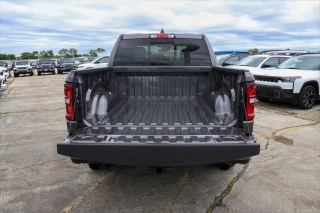 2026 Ram 1500 Express Crew Cab 4x4 57 Box
